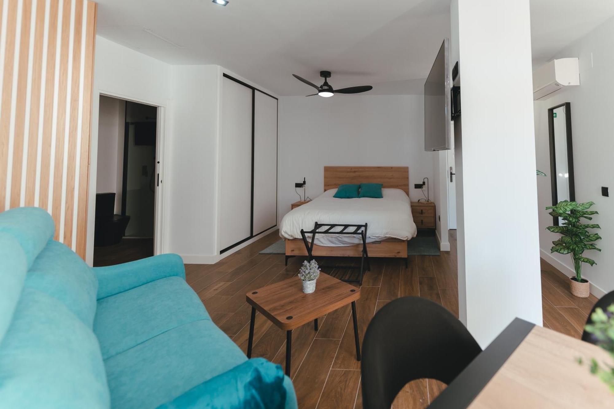 Macarena Suites Caces Екстериор снимка